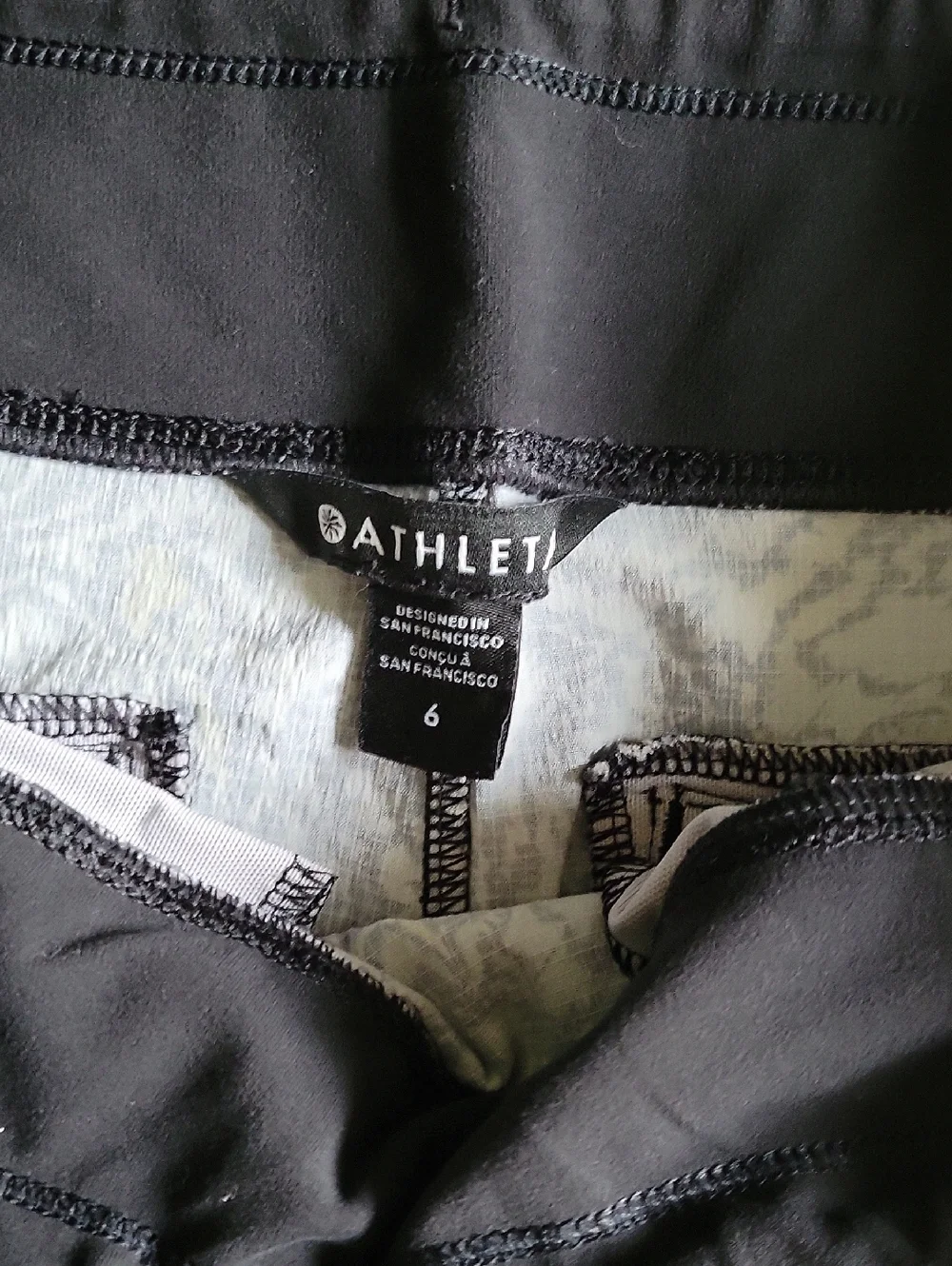 Athleta Trekkie North Jogger Pants Kinetic Abstract Size 6 - Picture 6 of 10